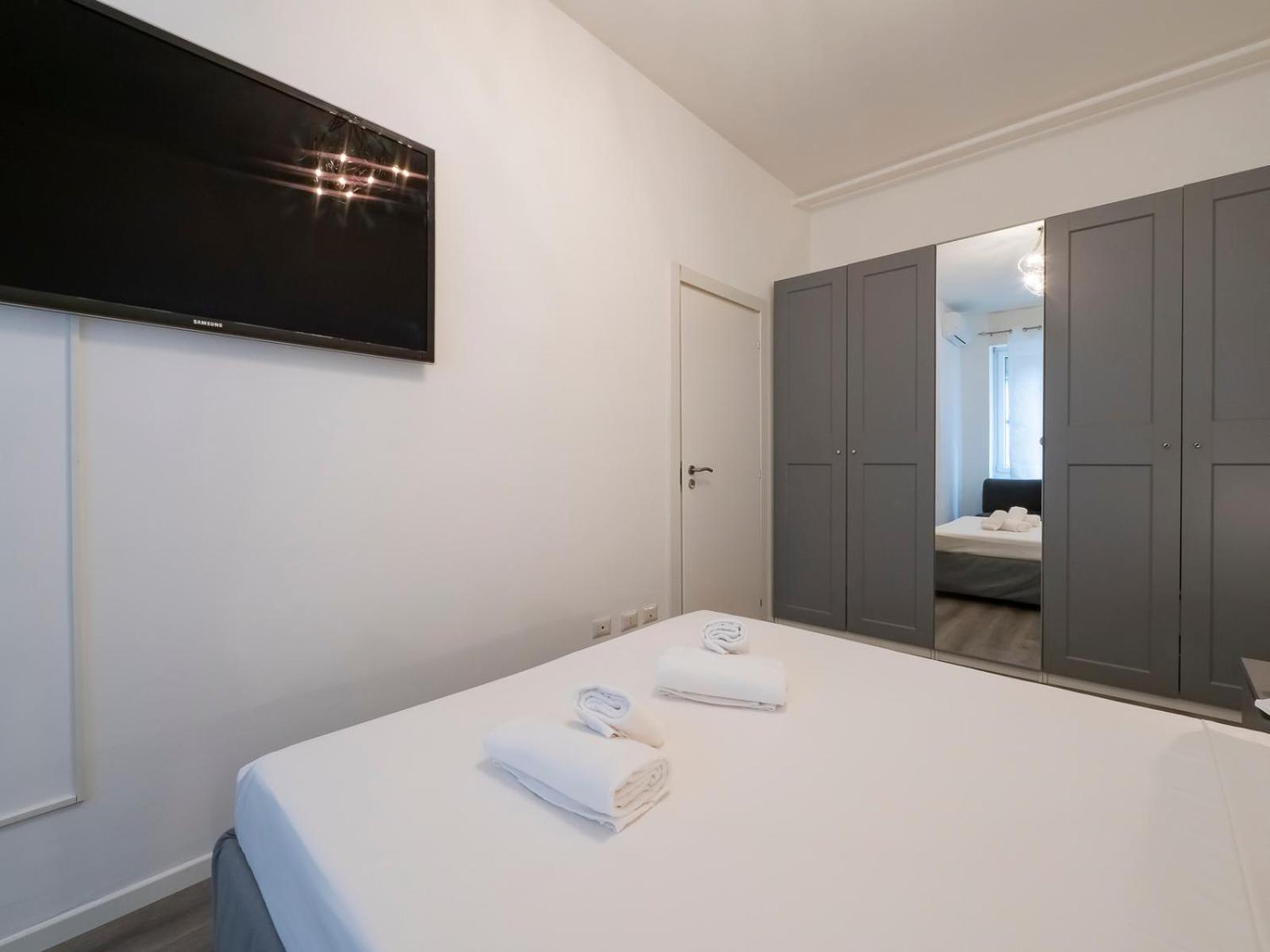 I Host Apartment - Melloni 34 Milan Bagian luar foto