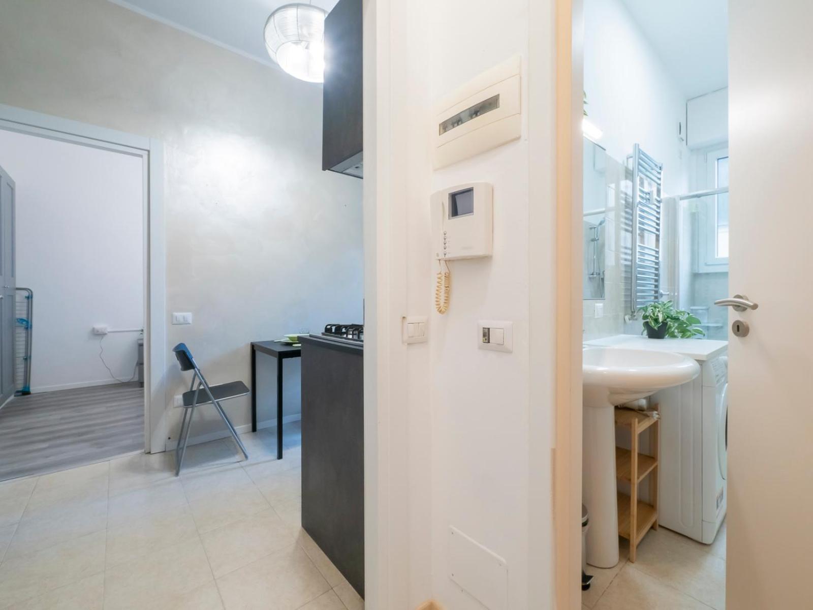 I Host Apartment - Melloni 34 Milan Bagian luar foto