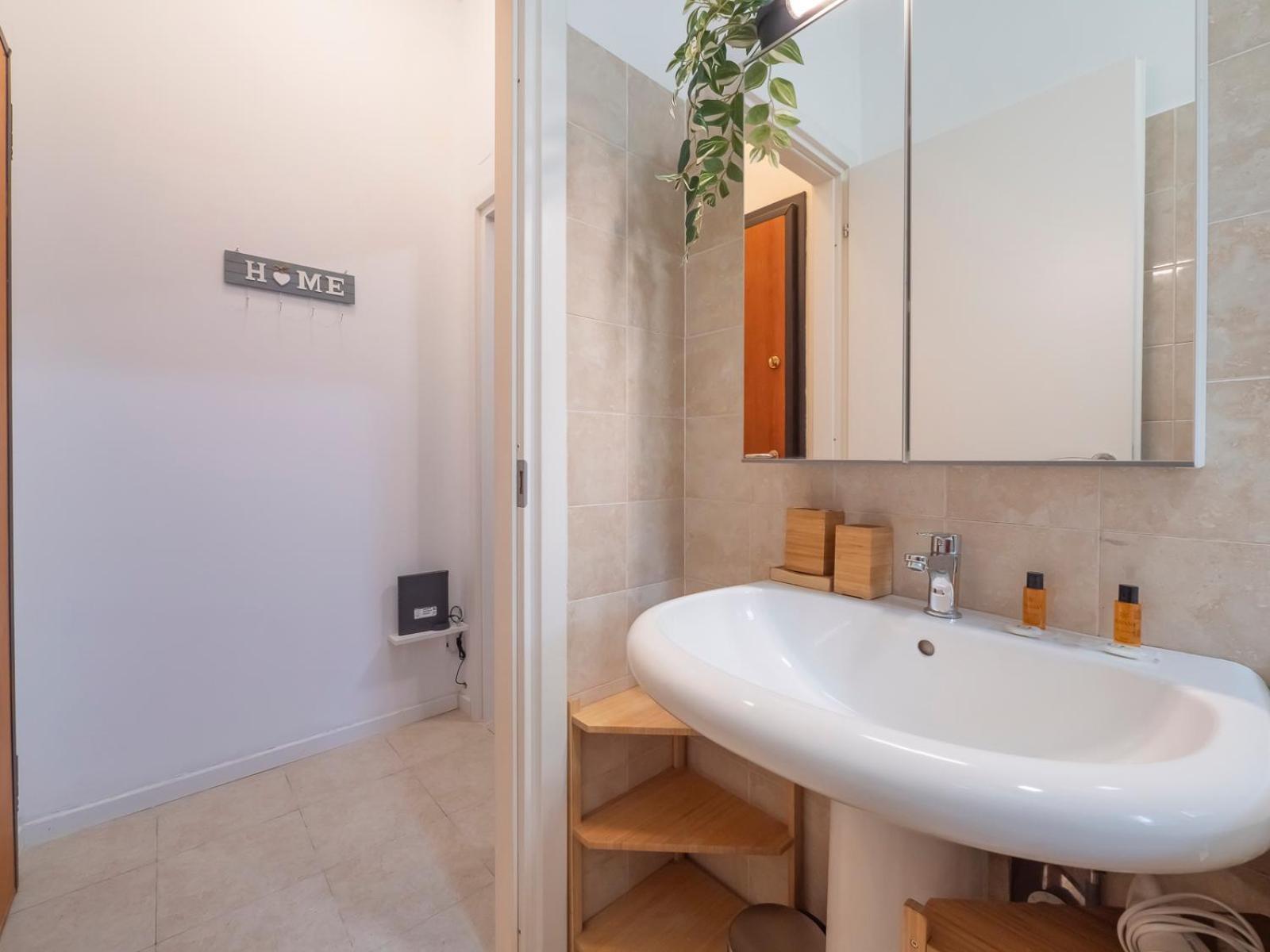 I Host Apartment - Melloni 34 Milan Bagian luar foto